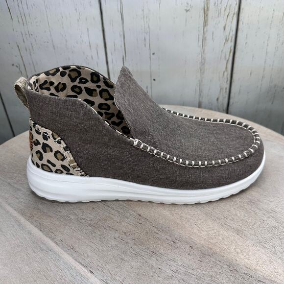 Hey Dude Denny Crafted Leopard Womens Bootie Size 10 Brown Slip On Shoe New - Picture 6 of 11